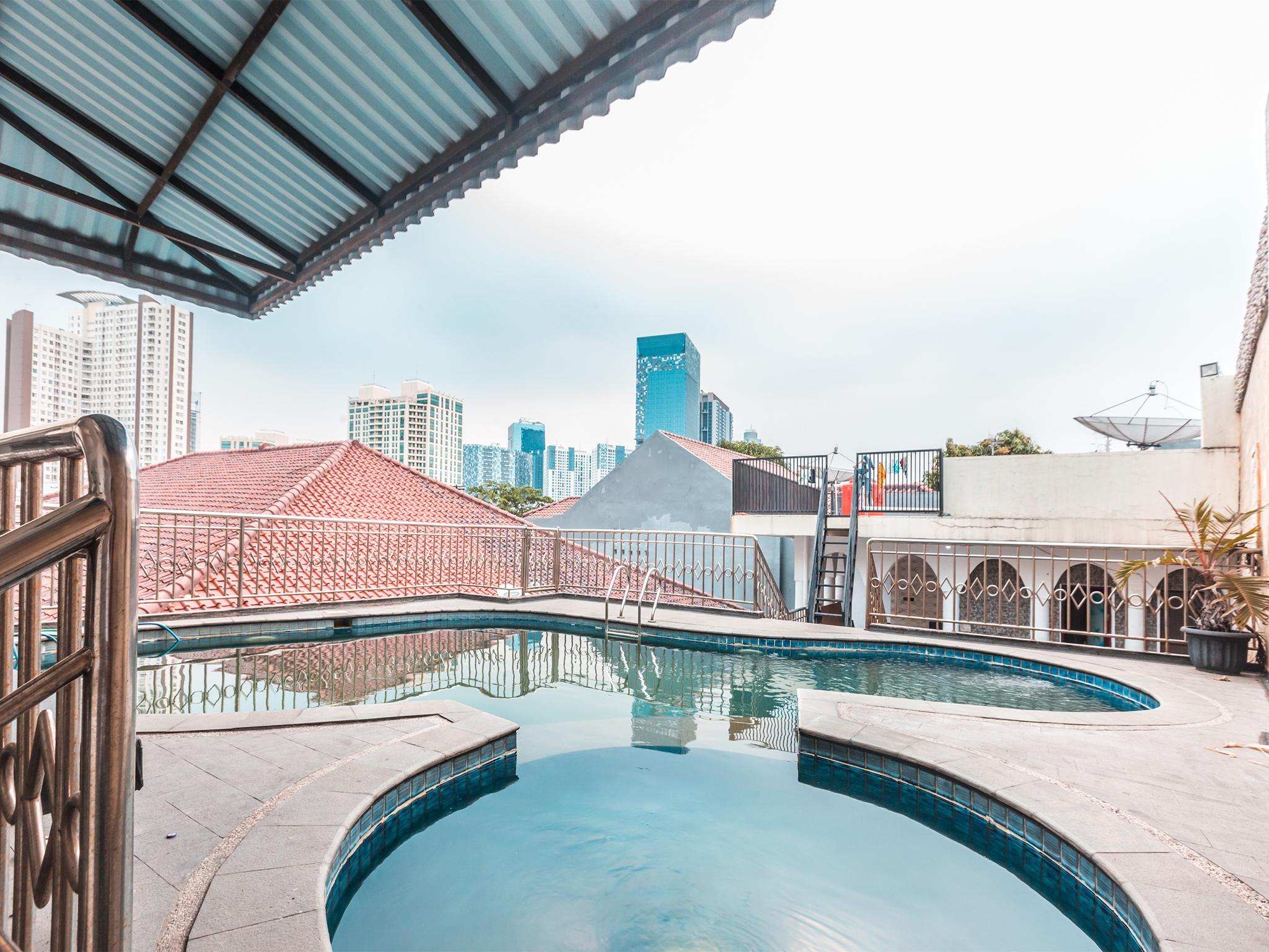 Oyo 1667 Wisma Lux Barkah Yakarta Exterior foto